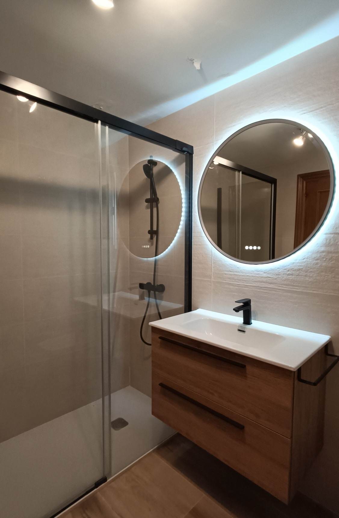 Cambio de bañera por plato de ducha — Baños en Castellón y provincia